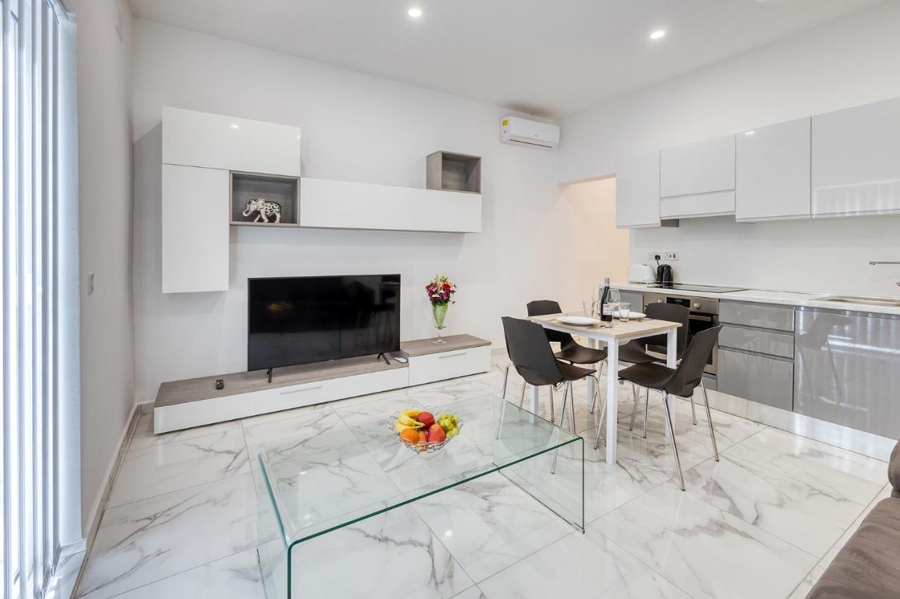 Modern 1Br Apartment, Central Location Sliema Exterior photo